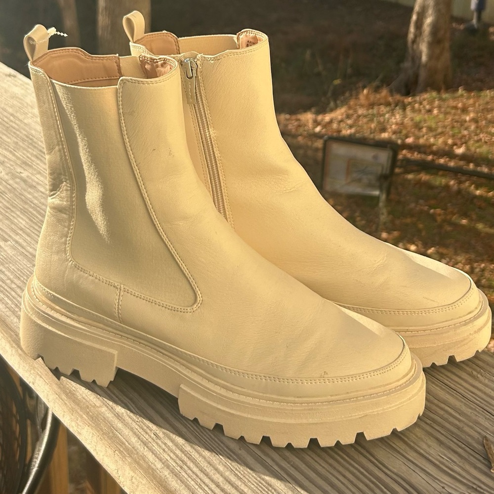 Womens Cream Chunky Chelsea Boots